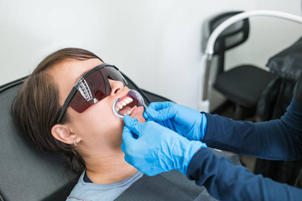 Best Urgent Tooth Repair  in Thornwood, NY